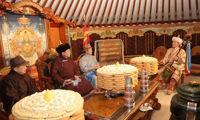 Những phong tục đặc sắc trong tết cổ truyền trên cao nguyên Mông Cổ