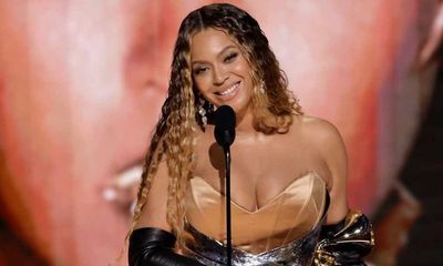 Beyonce phá kỷ lục nghệ sĩ giành nhiều giải thưởng Grammy nhất mọi thời đại