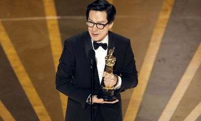 Nam diễn viên gốc Việt Quan Kế Huy xuất sắc giành giải thưởng Oscar 2023