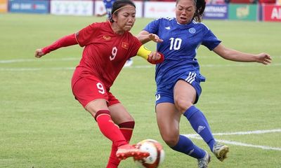 Thua Philippines 1-2, tuyển nữ Việt Nam vẫn giữ ngôi đầu bảng, giành vé vào bán kết