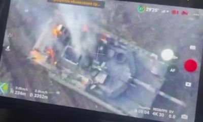 Video: Cận cảnh máy bay không người lái hạ xe tăng Mỹ ở Ukraine