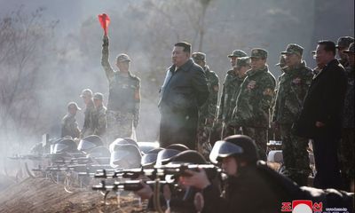 Tin tức quân sự mới nóng nhất ngày 8/3: Ông Kim Jong Un thị sát quá trình huấn luyện tác chiến