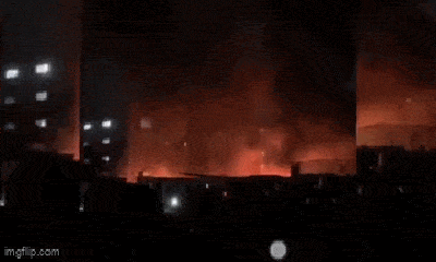 Cháy dữ dội ở khu công nghiệp, hàng trăm công nhân tháo chạy trong đêm, một người tử vong