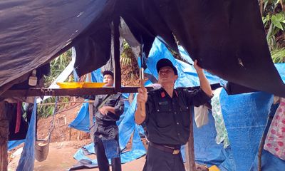 Công an Quảng Nam phá hủy 20 lán trại của 