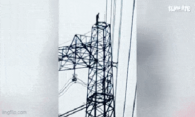 13 cán bộ, chiến sĩ công an giải cứu người đàn ông leo lên đỉnh cột điện cao thế