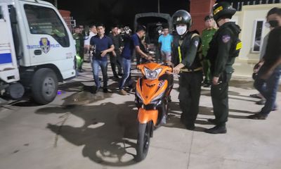 Bình Định: Tụ tập đua xe lúc rạng sáng, 42 “quái xế” bị vây bắt