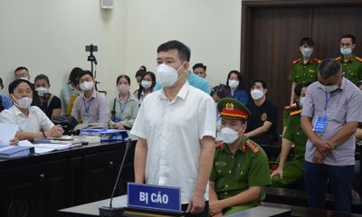 Động thái mới nhất của cựu Đại tá Phùng Anh Lê sau phán quyết của tòa sơ thẩm