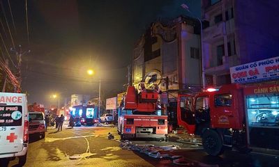 Công an tỉnh Bình Dương chính thức thông tin vụ cháy quán karaoke làm 12 người chết 
