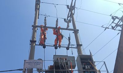 Lý giải việc nhiều khu vực tại Hà Nội bị tạm ngừng cấp điện