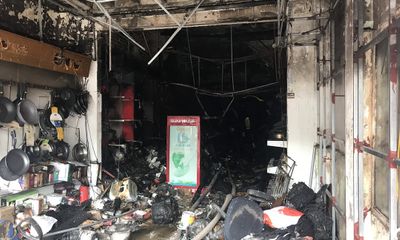 Hà Nội: Kịp thời đưa 4 người trong gia đình thoát khỏi đám cháy