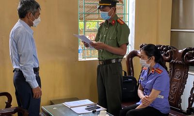 Nam Định: Khởi tố nhóm cựu cán bộ Trung tâm Giáo dục thường xuyên