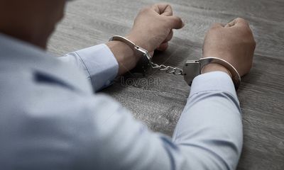 Hải Dương: Khởi tố, bắt tạm giam nhóm cựu công an tham gia đánh bạc qua mạng
