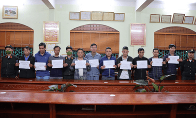 Lai Châu: Chánh Thanh tra và Trưởng Ban quản lý rừng phòng hộ huyện Sìn Hồ bị bắt vì đánh bạc