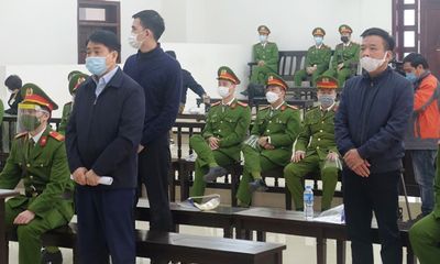 Gia đình cựu Chủ tịch Hà Nội Nguyễn Đức Chung nộp 10 tỷ đồng bảo lãnh thi hành án