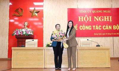 Bà Đinh Thị Hồng Minh được bầu giữ chức Phó Bí thư Tỉnh ủy Quảng Ngãi