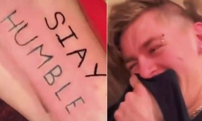 Video: Chàng trai câm nín khi nhận được hình xăm sai lỗi chính tả