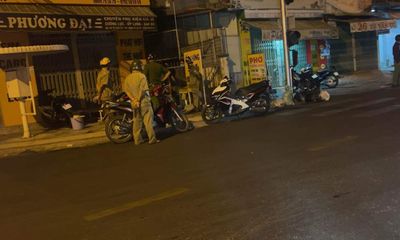 Bình Thuận: Truy tìm nhóm đối tượng chém 3 người đàn ông trên phố 