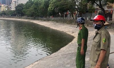 Hà Nội: Cần thủ đuối nước tử vong ở hồ Hoàng Cầu