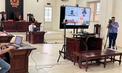 Phiên tòa xét xử trực tuyến đầu tiên ở Hà Nội: HĐXX chuẩn bị chu đáo 