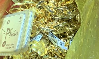 Vụ tiệm vàng bị trộm gần 3 tỷ đồng: Bà chủ bị bắt vì mua vàng của nhóm 