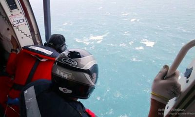 Vụ thuyền viên Bình Thuận mất tích trên biển: Trực thăng Hải quân tham gia tìm kiếm