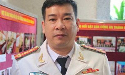 Hầu tòa về tội nhận hối lộ, cựu đại tá Phùng Anh Lê có 7 luật sư bào chữa