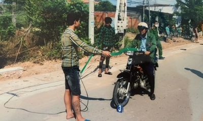 Khởi tố 2 kẻ cướp tài sản ở Tây Ninh: Cầm kiếm để chặn xe, cướp người đi đường