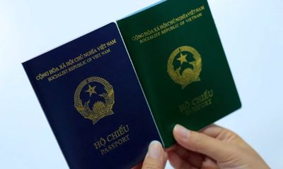 Tin thời sự mới nóng nhất 12/8: Phần Lan quyết định tạm dừng công nhận hộ chiếu mẫu mới của Việt Nam