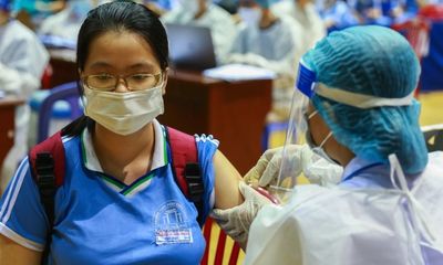 Đà Nẵng bác thông tin buộc học sinh tiêm vaccine phòng COVID-19 mới được đến trường