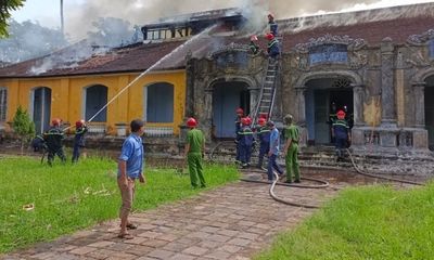 Hiện trường vụ cháy bảo tàng lịch sử Thừa Thiên - Huế