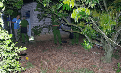 Người phụ nữ tử vong nghi do trúng đạn lạc khi đang làm vườn 