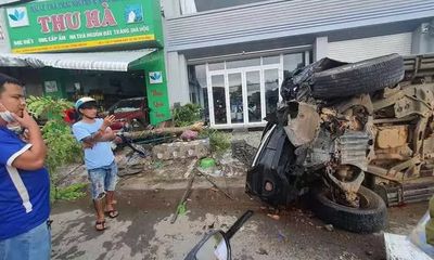 Tài xế lái Chevrolet gây tai nạn kinh hoàng: Chủ tiệm trà tử vong, người vợ bị hất xa 12m
