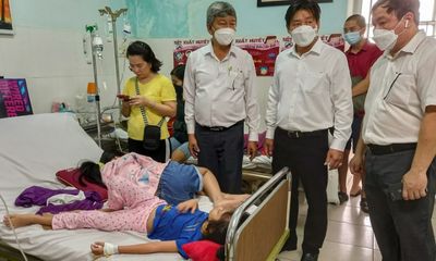 Nha Trang: 74 học sinh nhập viện với triệu chứng ngộ độc