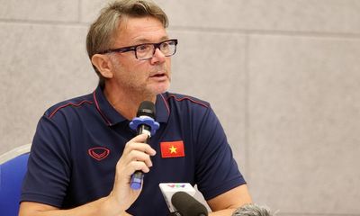 Tiết lộ về huấn luyện viên sắp thay ông Park Hang-seo dẫn dắt tuyển Việt Nam