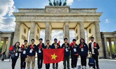 Hà Nội: 5 học sinh lớp 7 giành huy chương vàng Olympic Toán quốc tế