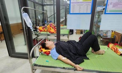 Tin trong nước - Vụ 48 người ngộ độc ở Quảng Trị: Cỗ cưới nấu cạnh chuồng gà