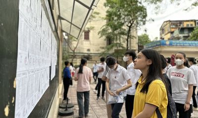Thi vào lớp 10 ở Hà Nội: 116.000 thí sinh làm thủ tục dự thi 