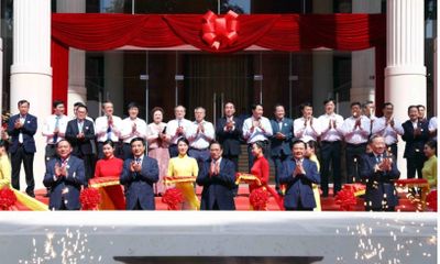 Thủ tướng dự lễ khánh thành nhà hát Hồ Gươm, không gian văn hoá đặc sắc giữa Hà Nội