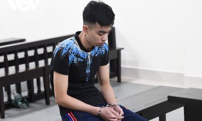 Tử hình thợ cắt tóc ở Hà Nội đâm chết bạn gái vì ghen tuông