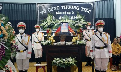 Truy thăng quân hàm cho 3 CSGT hy sinh trong vụ sạt lở đèo Bảo Lộc