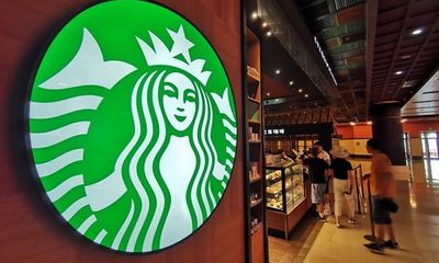 Trung Quốc điều tra hàng loạt cơ sở của Starbucks sau 