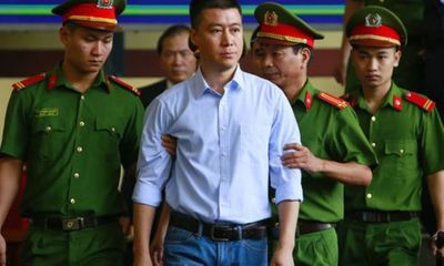 Phan Sào Nam rời ghế giám đốc, trở lại trại giam tiếp tục thi hành án