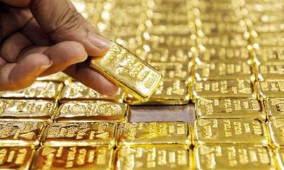 Kinh doanh - Giá vàng hôm nay ngày 11/2: Vàng trong nước quay đầu giảm mạnh sau ngày vía Thần Tài