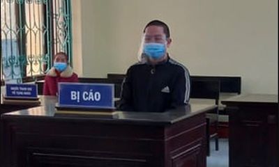 Nghệ An: Quay lén video thiếu nữ đang tắm để tống tình, tống tiền