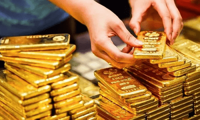Kinh doanh - Giá vàng hôm nay ngày 15/3: Vàng trong nước đồng loạt lao dốc, giảm 1 triệu đồng/lượng