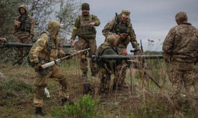 Tình hình chiến sự Nga-Ukraine: Giao tranh tiếp diễn tại vùng Donbass
