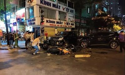 Vụ ô tô gây tai nạn liên hoàn ở Hà Nội: Tài xế khai có tiền sử bị động kinh