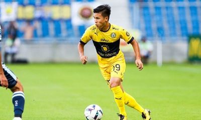 Quang Hải được Pau FC đăng ký cho trận gặp cựu vô địch Ligue 1