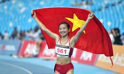 Giành 4 HCV, Nguyễn Thị Oanh lập kỳ tích tại SEA Games 32
