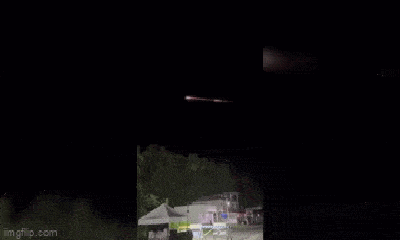 Video: Hai vệt sáng lạ xuất hiện trên bầu trời Philippines 